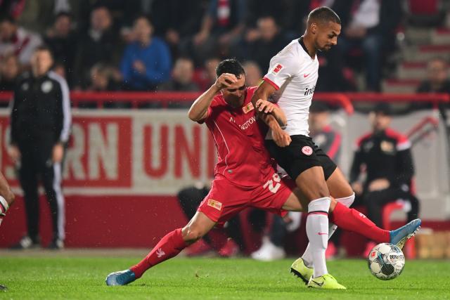 “通过乒乓球更好地了解中国”——美国青年参观乒博馆